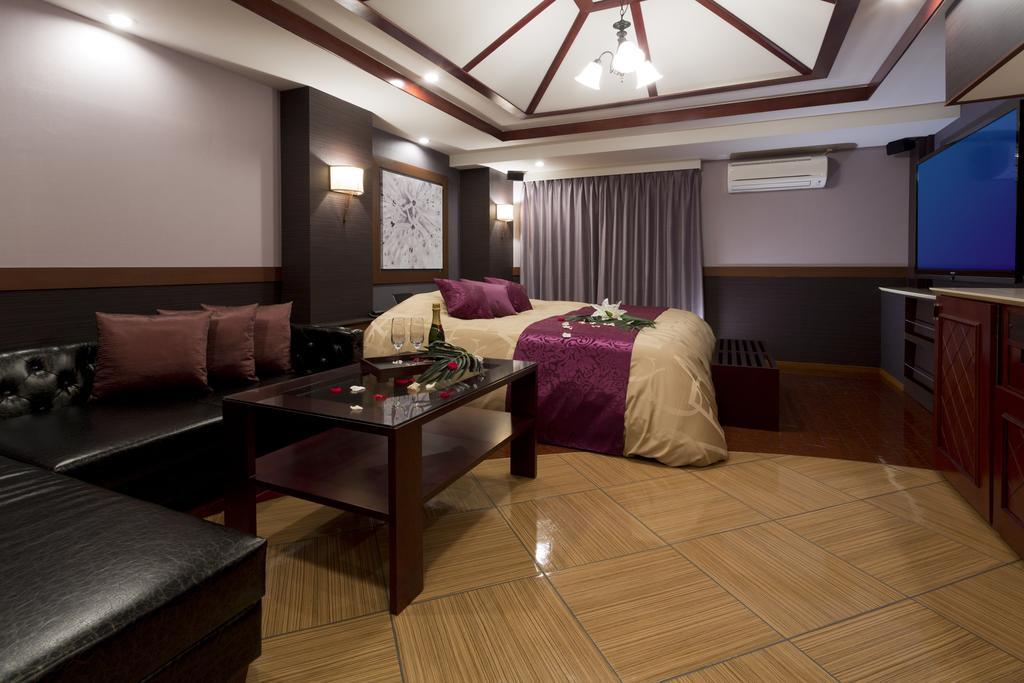 Hotel Crea (Adults Only) Окаяма Стая снимка