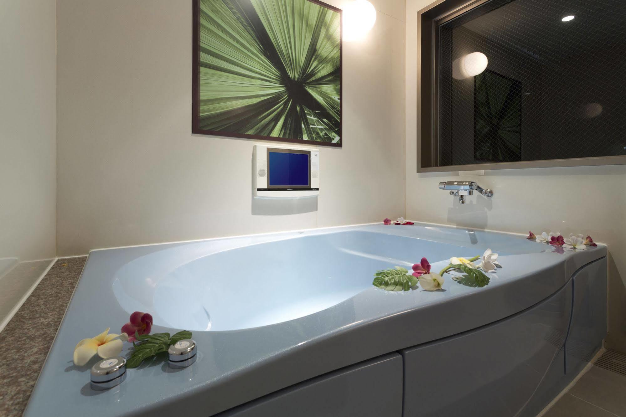Hotel Crea (Adults Only) Окаяма Екстериор снимка